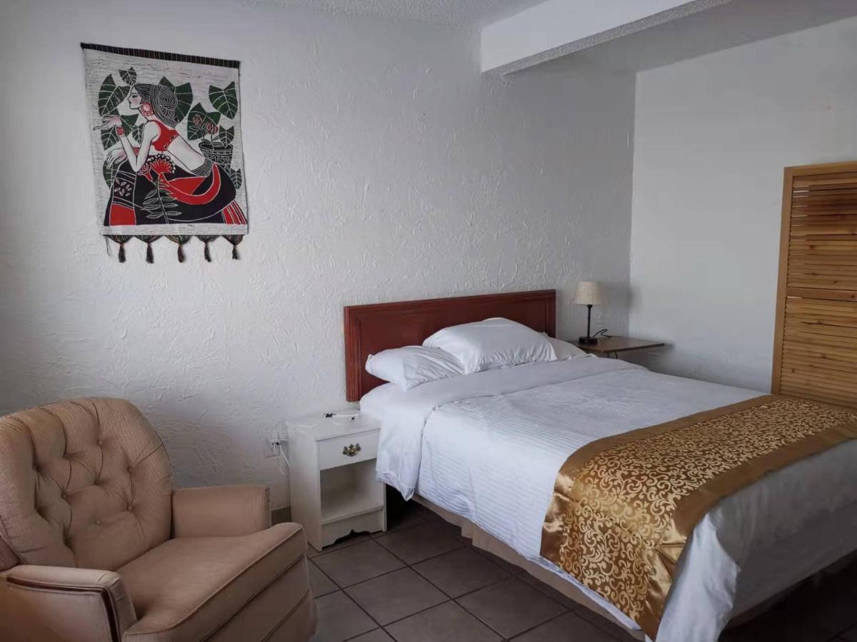 Dundurn Motel 外观 照片