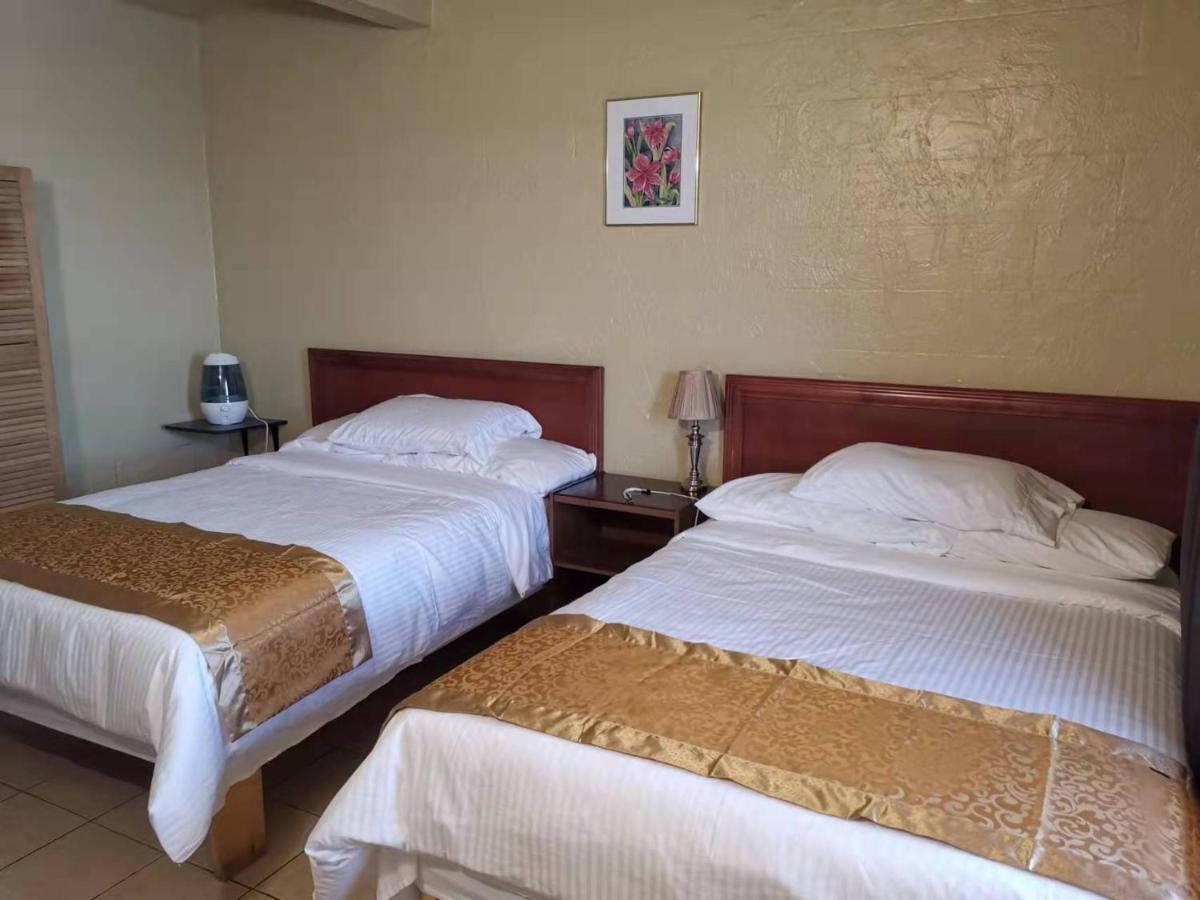 Dundurn Motel 外观 照片