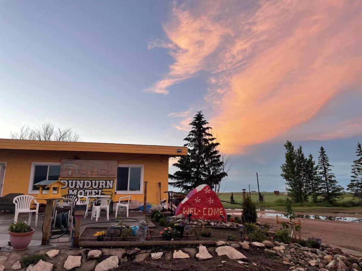 Dundurn Motel 外观 照片
