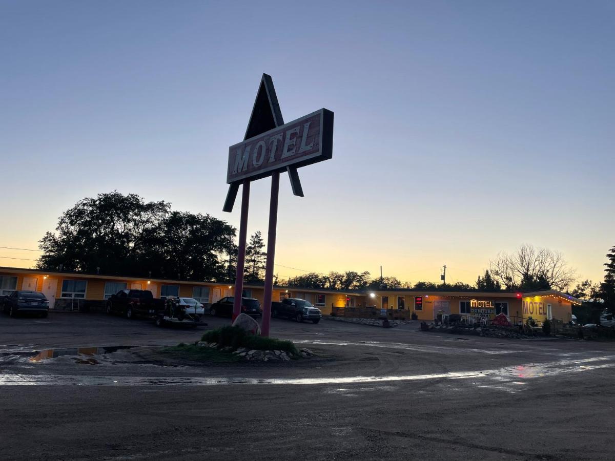 Dundurn Motel 外观 照片